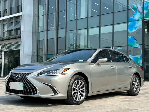 2023 Lexus ES 200 Excellence
