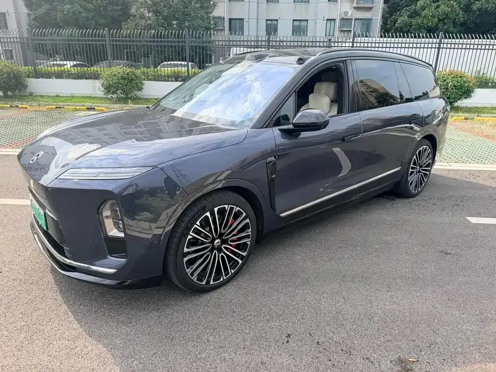 2026 Nio ES8 6-seat Executive Signature