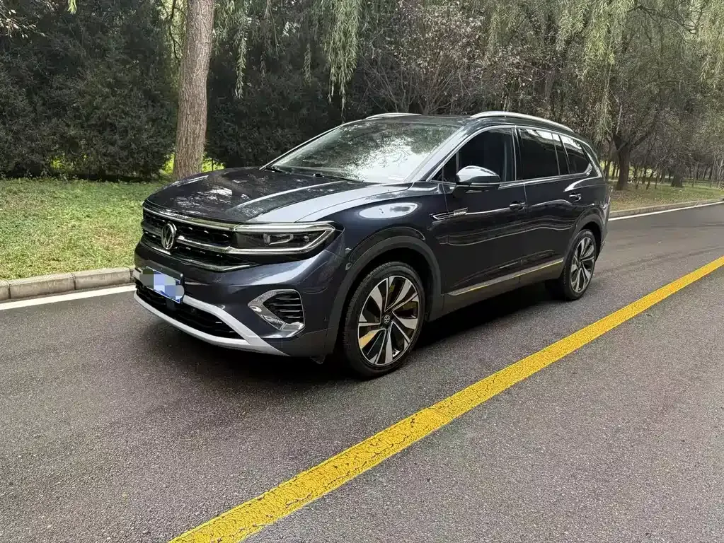 2023 Volkswagen Talagon 380TSI 4WD Luxury Pro 6