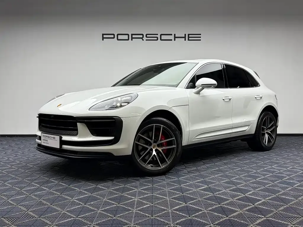 2023 Porsche Macan S 2.9T