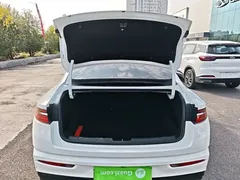 2021 Geely Preface 2.0TD Premium, белый — фото 19