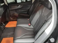 2023 Hongqi E-QM5 Basic Mobility, чёрный — фото 17
