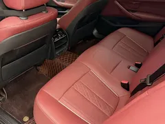 2022 BMW 5 Series 525Li M Sport Package, белый — фото 10