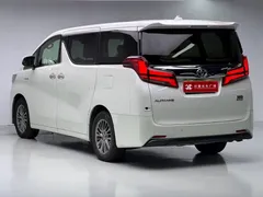 2021 Toyota Alphard Hybrid 2.5L Luxury, белый — фото 4