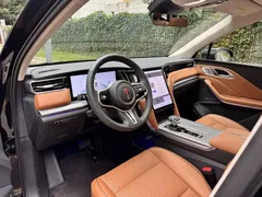 2025 Hongqi HS7 2.0T PHEV 4WD 6-seat, чёрный — фото 16