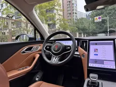 2025 Hongqi HS7 2.0T PHEV 4WD 6-seat, чёрный — фото 22