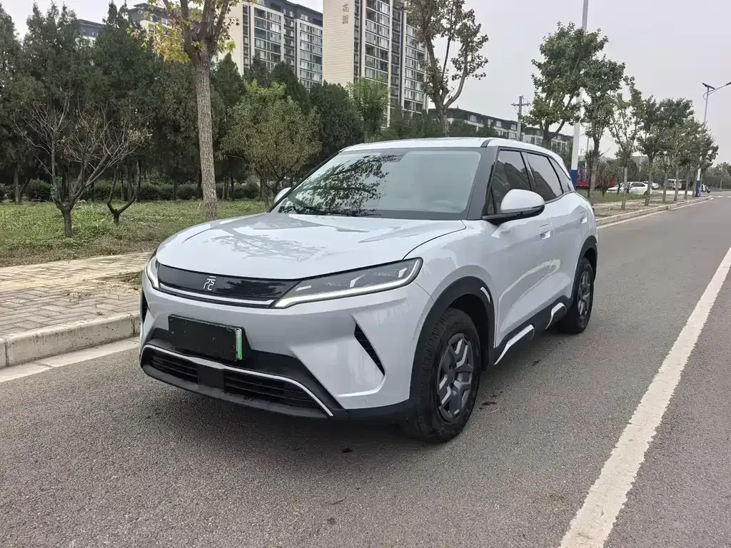2025 BYD Yuan UP EV 301km Pilot