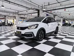 2021 Honda Life 1.5L CVT CRO-SS, белый — фото 1