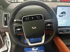 2025 Li Auto L9 Smart Refresh, белый — фото 7