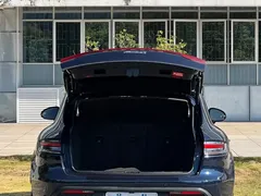 2023 Porsche Macan 2.0T, синий — фото 8