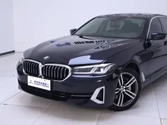 2022 BMW 5 Series 530Li Leading Luxury Package, чёрный — фото 3