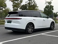 2025 Li Auto i8 Standard, белый — фото 7