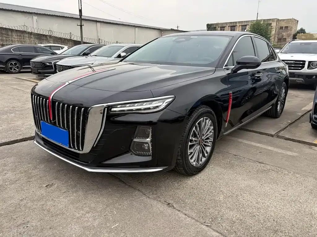 2023 Hongqi H5 2.0T AT