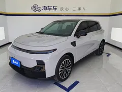 2025 Leapmotor B10 510 Enjoy — фото 1