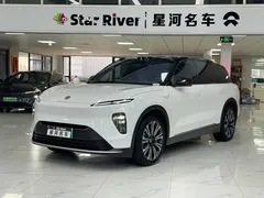 2023 Nio ES8 75kWh, белый — фото 1