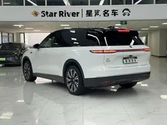 2023 Nio ES8 75kWh, белый — фото 5