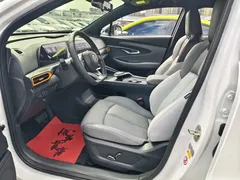 2022 Changan UNI-T 1.5T Premium, белый — фото 8