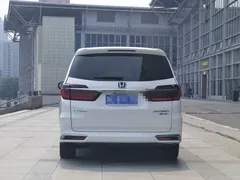 2022 Honda Odyssey 2.0L e:HEV, белый — фото 5