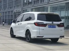 2022 Honda Odyssey 2.0L e:HEV, белый — фото 6