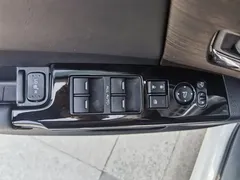 2022 Honda Odyssey 2.0L e:HEV, белый — фото 8