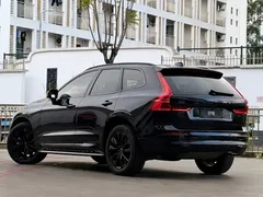 2022 Volvo XC60 4WD Luxury, чёрный — фото 4