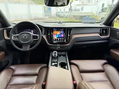 2022 Volvo XC60 4WD Luxury, чёрный — фото 12