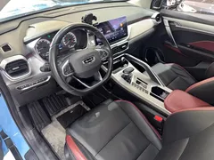 2021 Geely Coolray 1.4T DCT Diamond, синий — фото 11