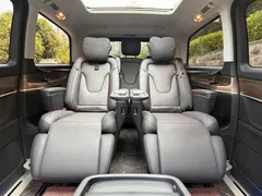 2022 Mercedes-Benz V-Class V 260 L Long Wheelbase Luxury, чёрный — фото 15