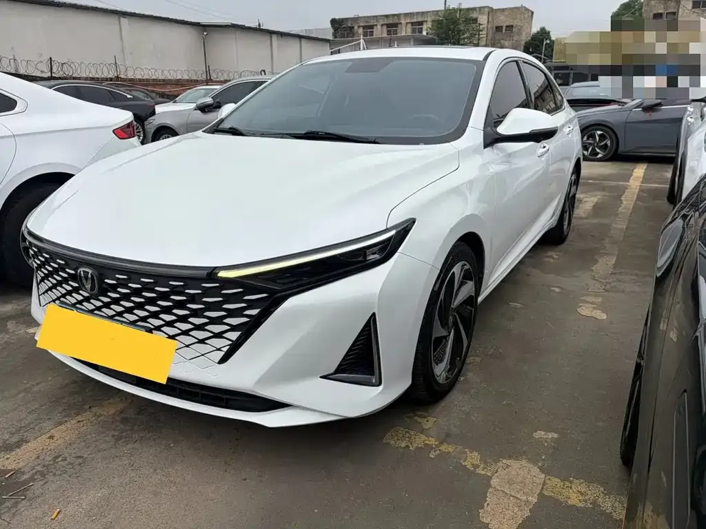 2023 Changan Raeton PLUS 1.5T DCT Pilot