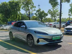 2024 BYD Seal 06 DM-i PHEV 80km Premium — фото 3