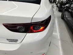 2021 Mazda 3 2.0L AT, белый — фото 8