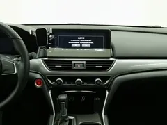 2022 Honda Accord 260TURBO Luxury, белый — фото 12