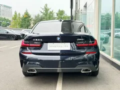 2022 BMW 3 Series 325i M Sport Package, чёрный — фото 3