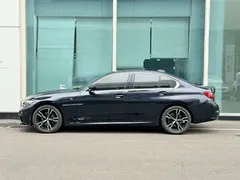 2022 BMW 3 Series 325i M Sport Package, чёрный — фото 4