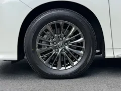 2021 Toyota Alphard Hybrid 2.5L Premium, белый — фото 10