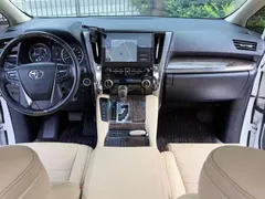 2021 Toyota Alphard Hybrid 2.5L Premium, белый — фото 25