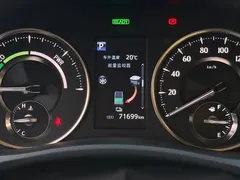 2021 Toyota Alphard Hybrid 2.5L Premium, белый — фото 29