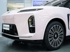 2026 Nio ES8 5-seat Executive Luxury, чёрный — фото 4