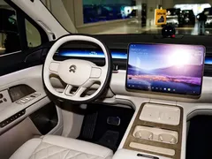 2026 Nio ES8 5-seat Executive Luxury, чёрный — фото 23