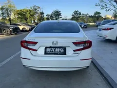2018 Honda Accord Hybrid 2.0L, белый — фото 8