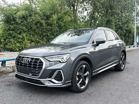 2021 Audi Q3 35 TFSI Fashion Sport