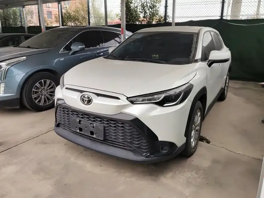 2023 Toyota Frontlander 2.0L CVT Leading