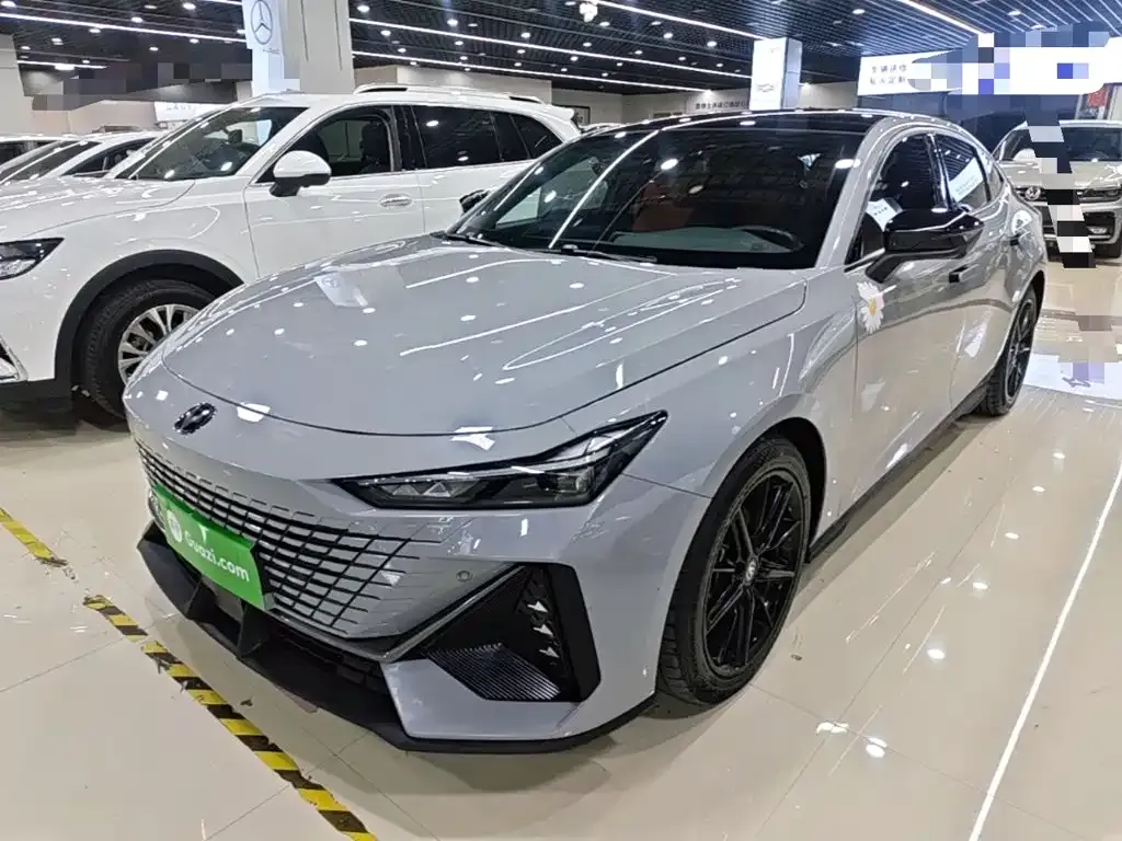 2022 Changan UNI-V 1.5T Premium
