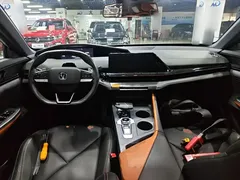 2022 Changan UNI-V 1.5T Premium — фото 10