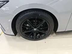 2022 Changan UNI-V 1.5T Premium — фото 23