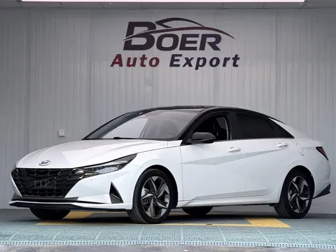 2022 Hyundai Elantra 1.5L CVT LUX Premium