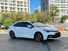 2022 Toyota Levin 1.8H Hybrid E-CVT Sport, белый — фото 3