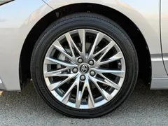 2023 Toyota Avalon Hybrid 2.5L XLE Premium — фото 7