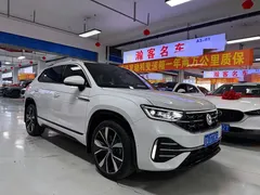 2023 Volkswagen Tayron 380TSI 4WD R-Line Pro, белый — фото 9