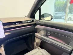2026 Nio ES8 6-seat Executive Luxury, белый — фото 14